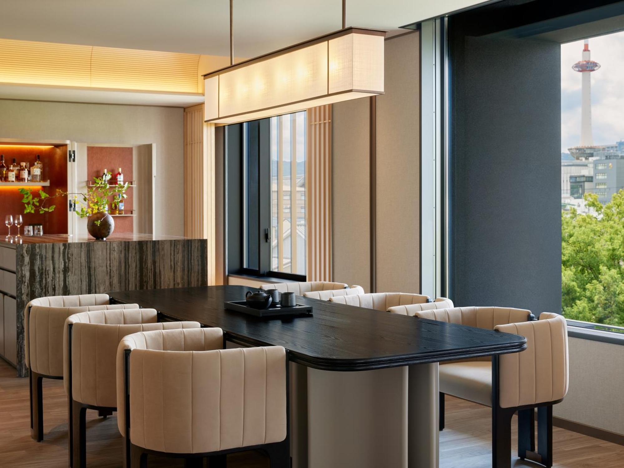 Dusit Thani โรงแรม 5*